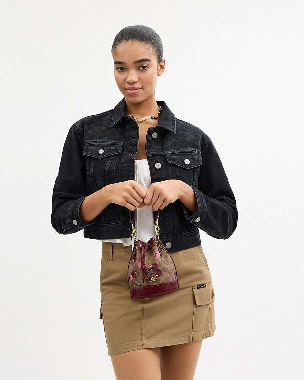 Coach Bucket Bag Small with Brand Box