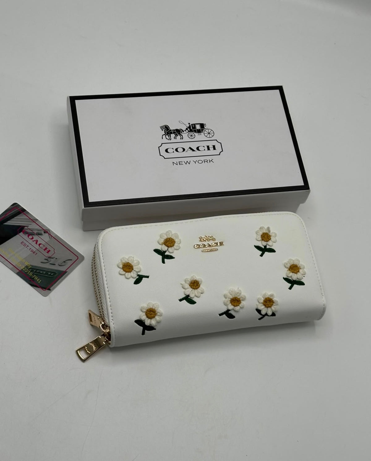Coach Daisy Wallet