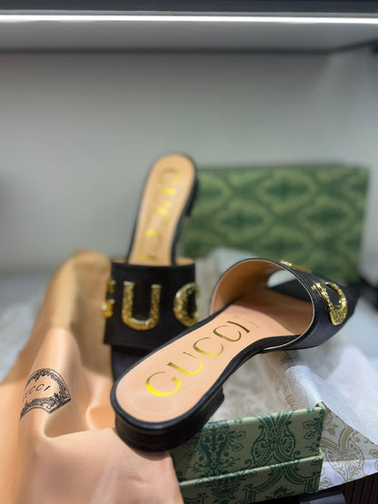 Gucci Cara Leather Slides