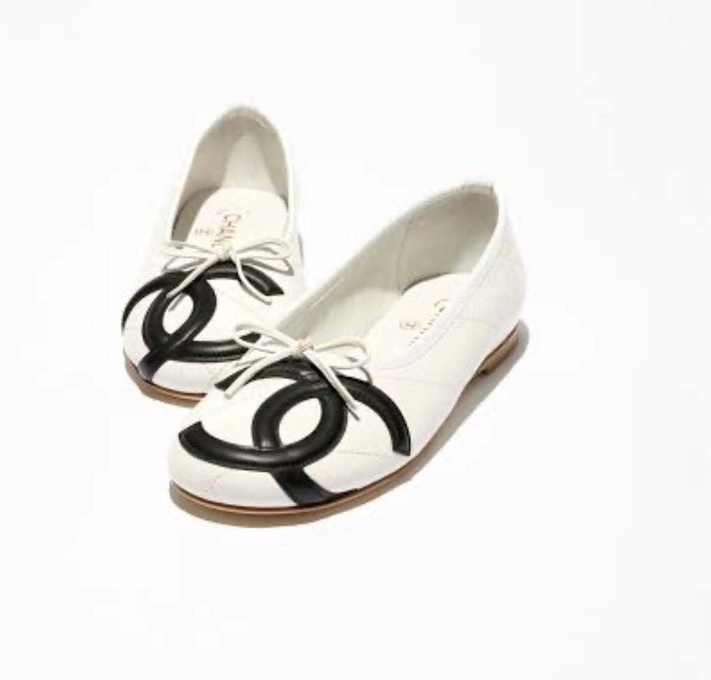 CHANEL Cambon Ballet Flats with Brand Box