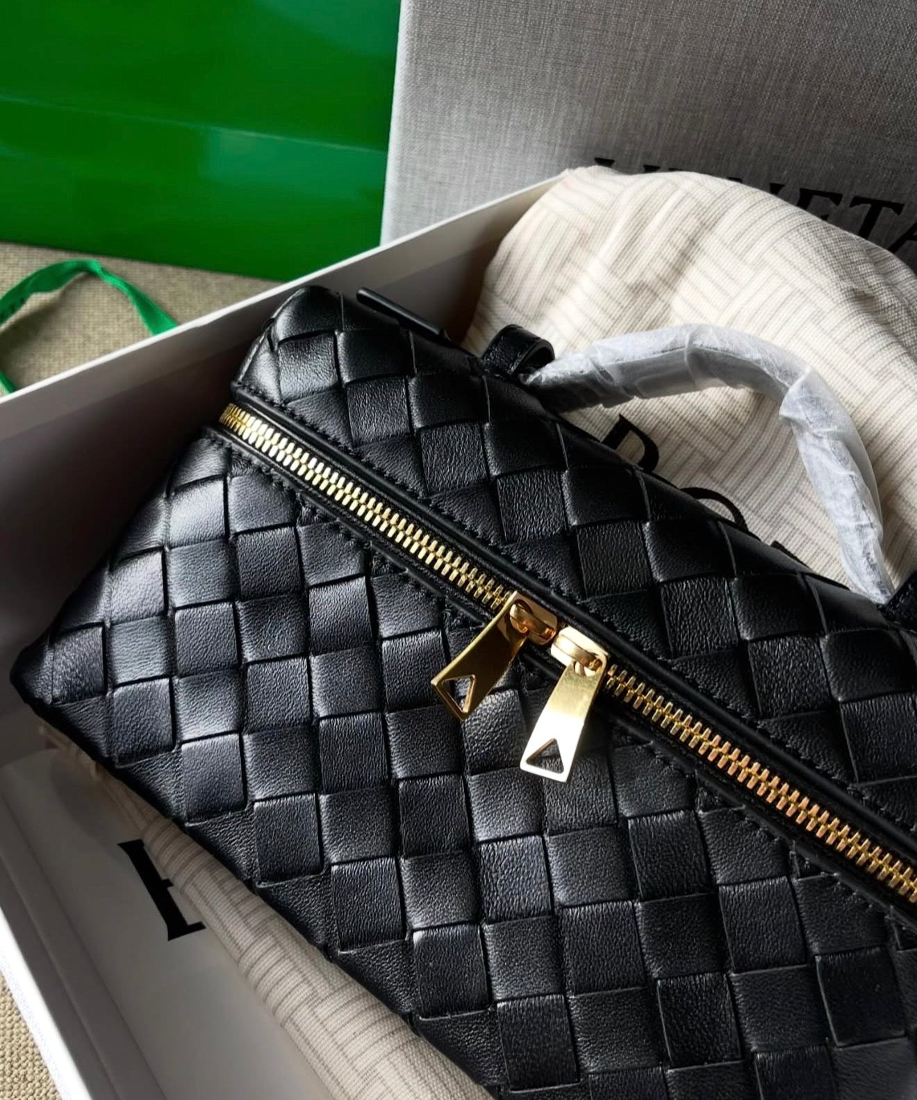 Bottega Veneta Vanity Bag with Brand Box