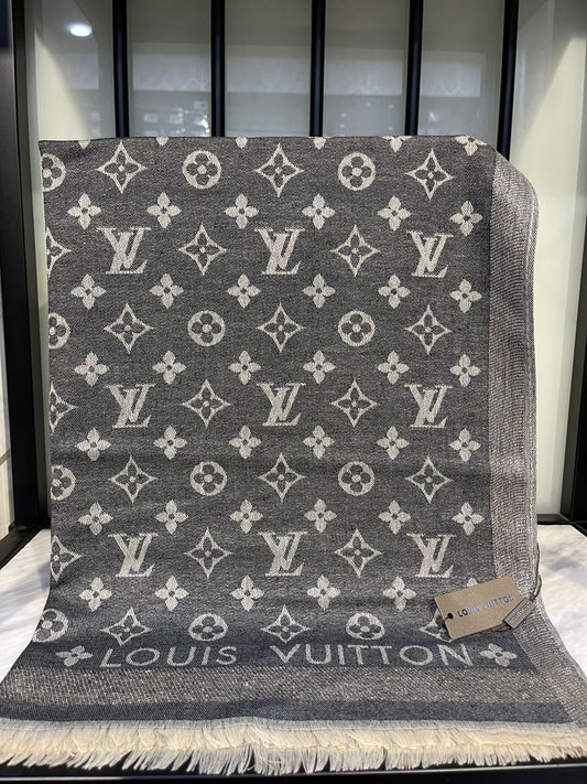 LV Scarf
