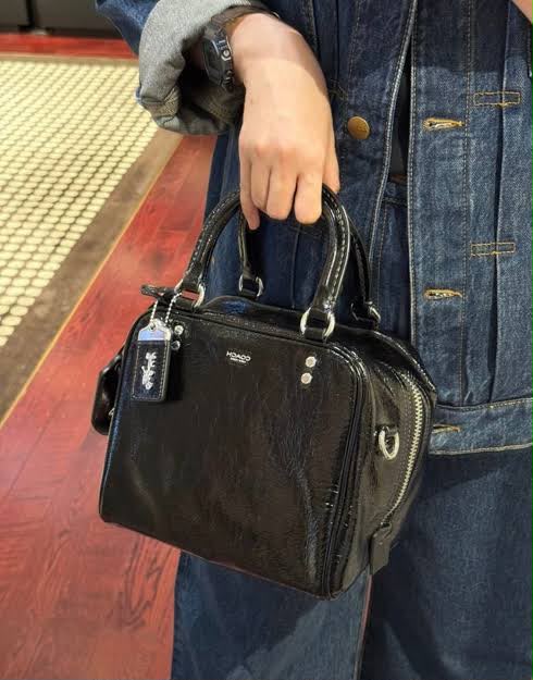 Coach Rogue 20 Glazed Leather with Brand Box