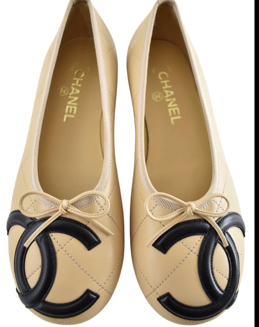 CHANEL Cambon Ballet Flats with Brand Box