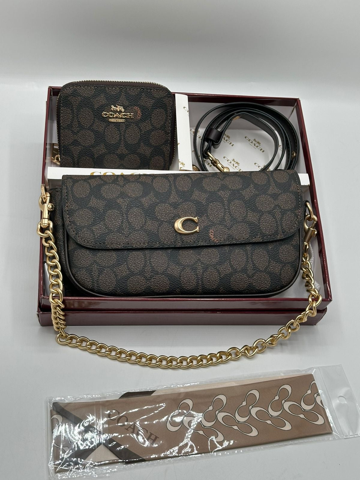 Coach Brook Flap Gift Set