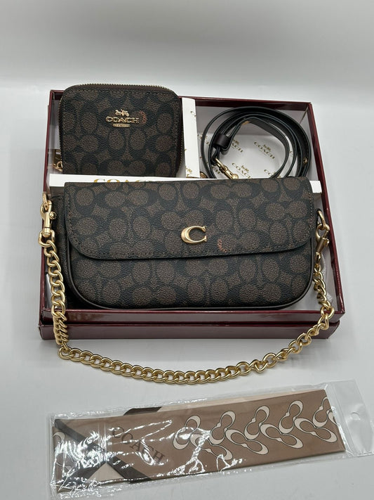 Coach Brook Flap Gift Set