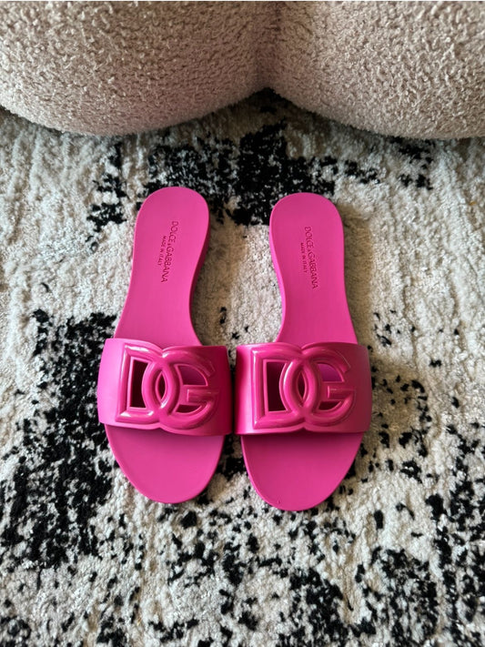 Dolce & Gabbana Slides with Brand Box